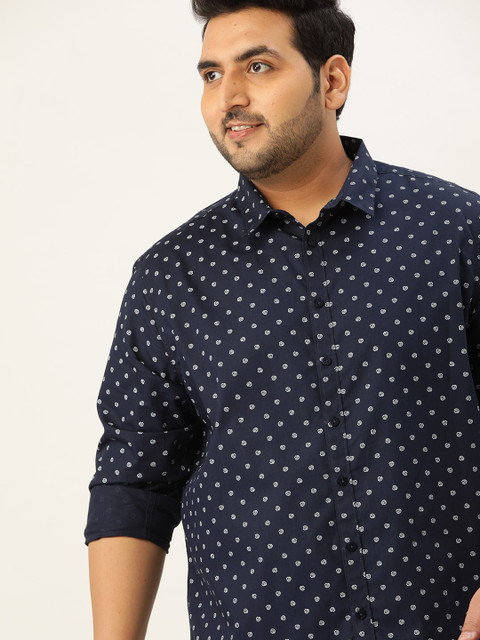 

Sztori Men Plus Size Navy Blue & White Pure Cotton Printed Casual Shirt