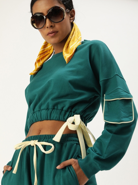 

ANWAIND Women Teal Green Solid Cropped Sweatshirt with Oversized Pocket