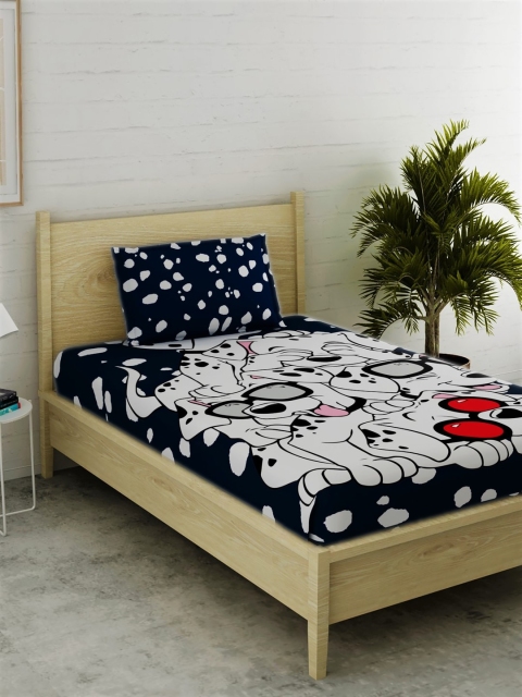 

EverHOME Black & White Graphic 152 TC Cotton 1 Single Bedsheet with 1 Pillow Covers