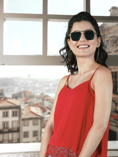 

DressBerry Red Lace Inserts Top