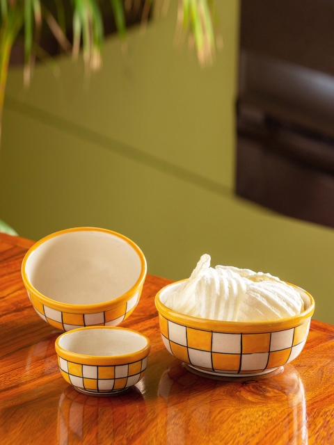 

ExclusiveLane Set of 3 Yellow & White Hand Painted Ceramic Serving Bowls