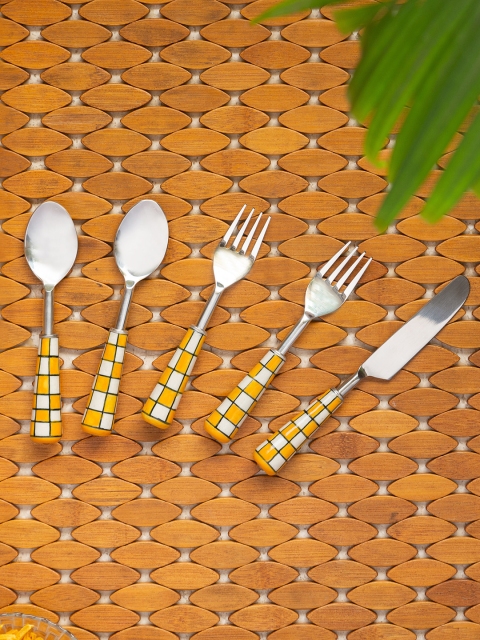 

ExclusiveLane Set of 5 Yellow & White Hand-Painted Stainless Steel Table Cutlery Set