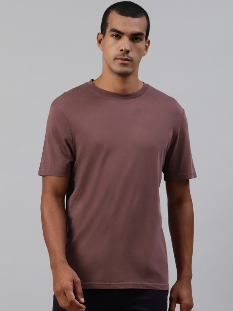 

Marks & Spencer Men Mauve Pure Cotton Solid Round Neck T-shirt