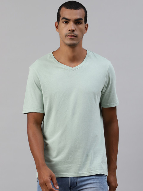 

Marks & Spencer Men Sea Green Pure Cotton Solid V-Neck T-shirt