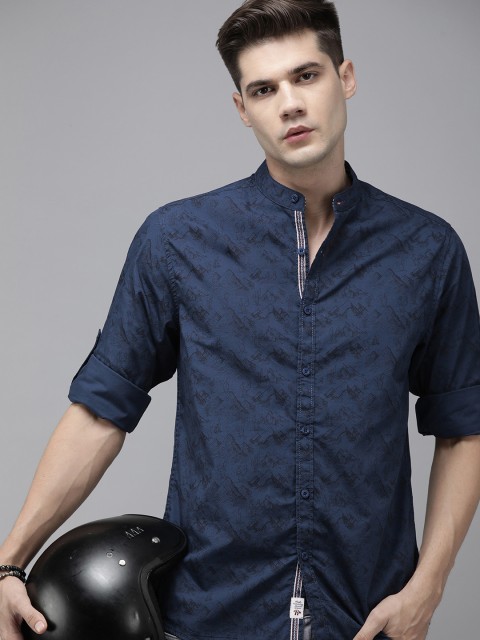 

The Roadster Lifestyle Co Men Navy Blue Printed Casual Shirt