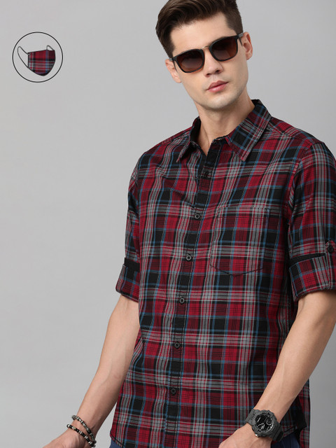 

Roadster Men Maroon & Blue Cotton Tartan Checks Casual Shirt with Mask