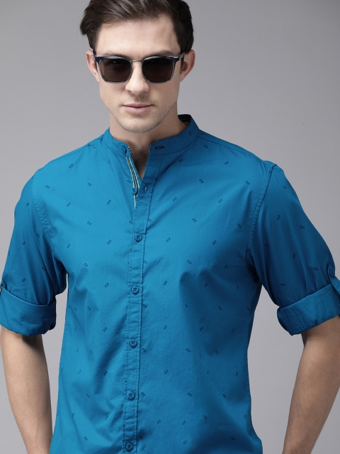 

The Roadster Lifestyle Co Men Blue Printed Casual Shirt