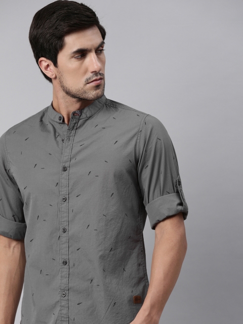 

The Roadster Lifestyle Co Men Grey Regular Fit Printed Casual Shirt
