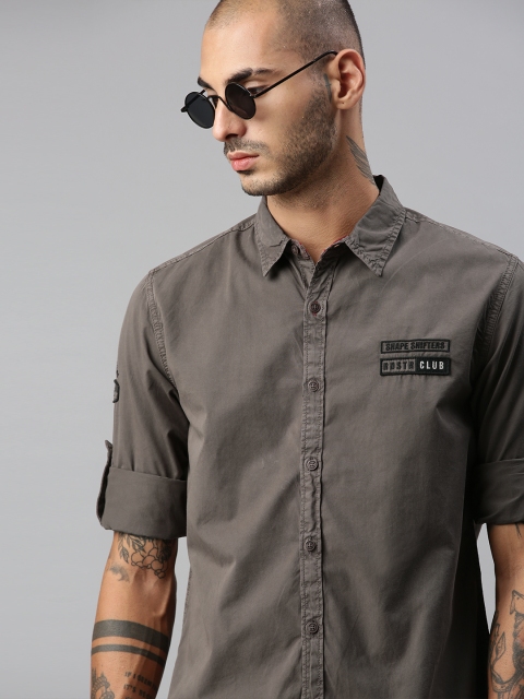 

Roadster Men Coffee Brown Regular Fit Solid Applique Casual Shirt