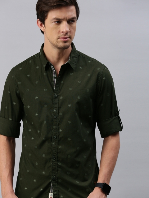 

Roadster Men Olive Green Regular Fit Printed Casual Shirt