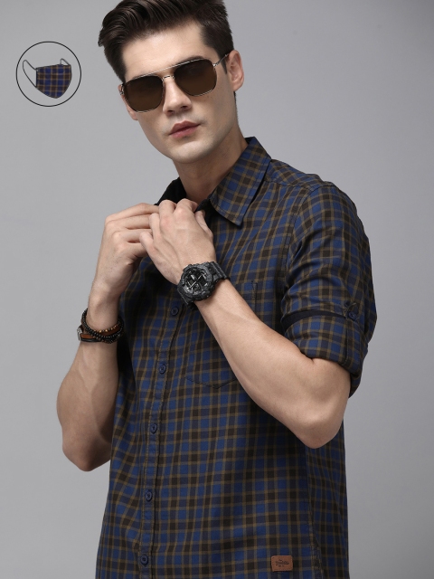 

The Roadster Lifestyle Co Men Blue & Brown Checked Casual Shirt With Mask