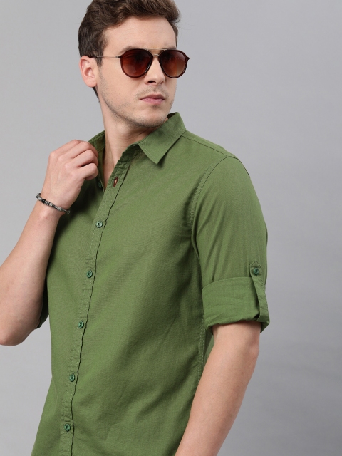 

Roadster Men Green Casual Shirt