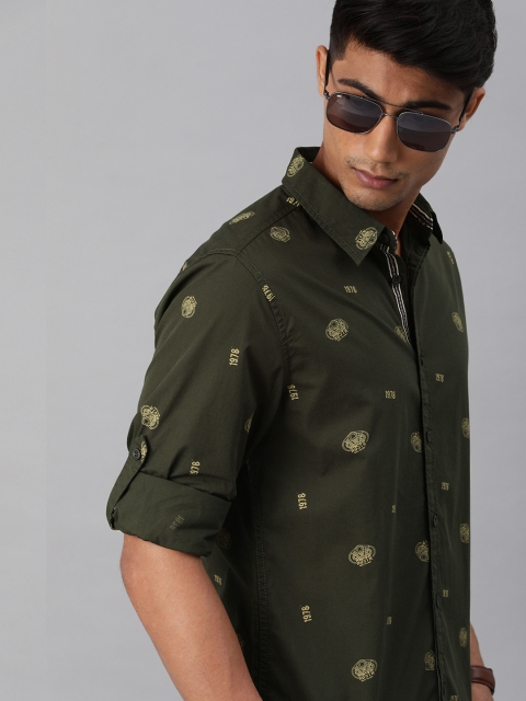 

The Roadster Lifestyle Co Men Olive Green Printed Casual Shirt