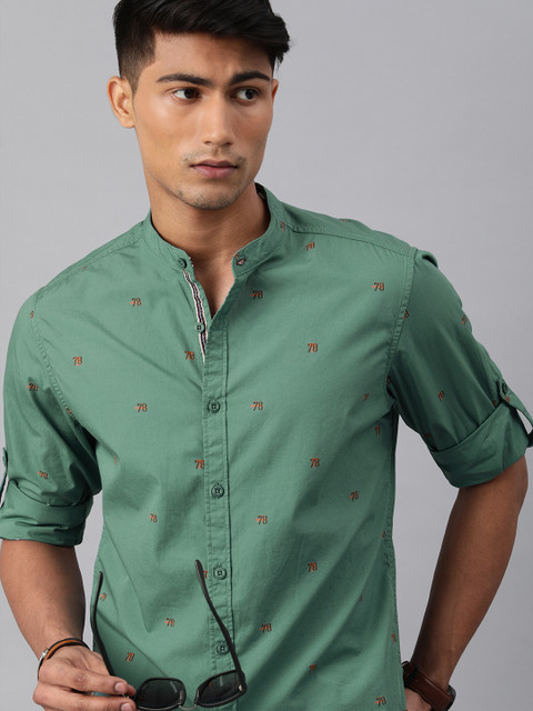 

The Roadster Lifestyle Co Men Green Printed ROMAIN AOP Regular Fit Pure Cotton Casual Shirt