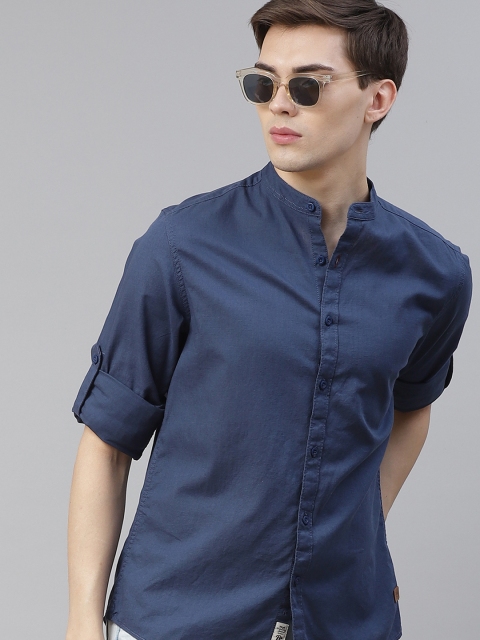 

Roadster Men Navy Blue Solid Pure Cotton Regular Fit Casual Shirt