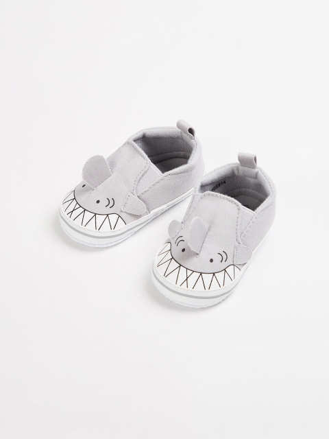 

Fame Forever by Lifestyle Boys Grey Printed Slip-On Sneakers