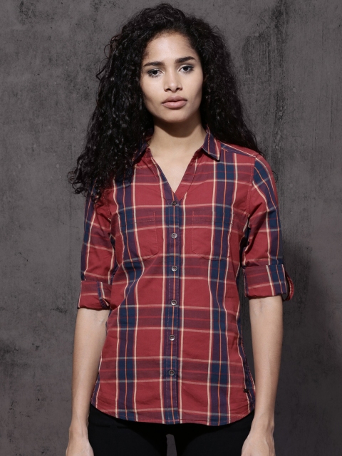 

Roadster Maroon & Navy Checked Shirt