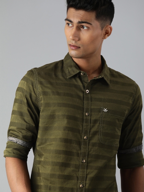 

WROGN Men Olive Green Horizontal Striped Slim Fit Casual Shirt
