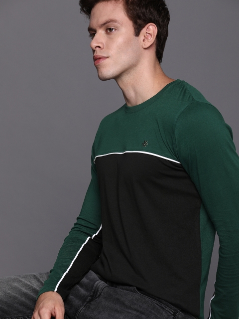 

WROGN Men Green Colourblocked Round Neck T-shirt