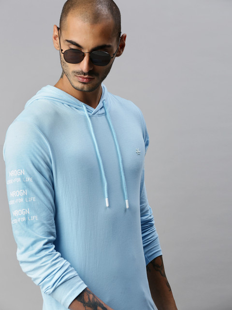 

WROGN Men Blue Solid Slim Fit Hooded Pure Cotton T-shirt