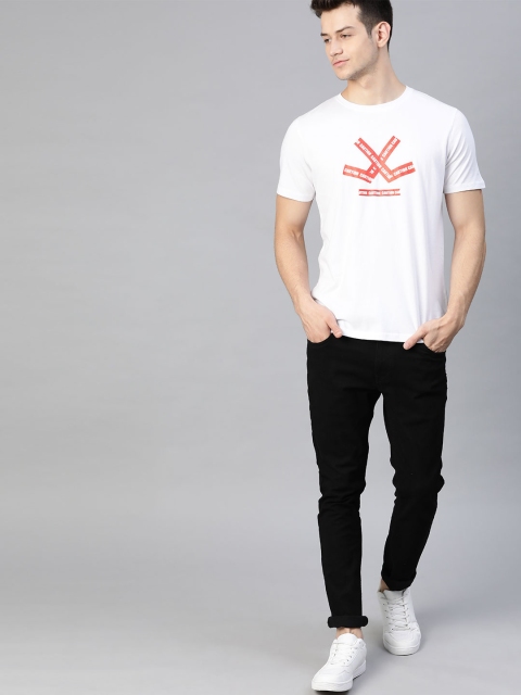 

WROGN Men White & Red Pure Cotton Brand Logo Printed Slim Fit T-shirt