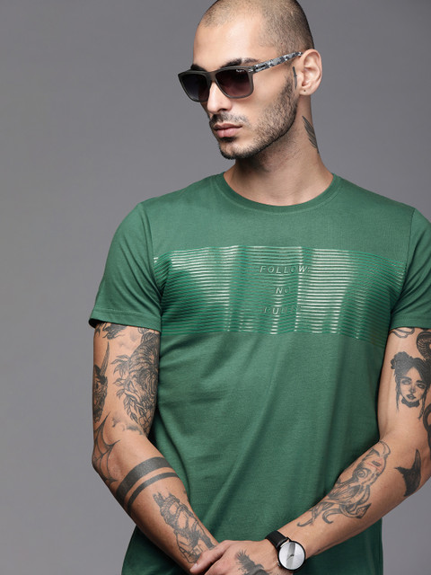 

WROGN Men Green Striped Slim Fit Round Neck Pure Cotton T-shirt