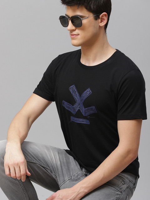 

WROGN Men Black Brand Logo Printed Slim Fit T-shirt