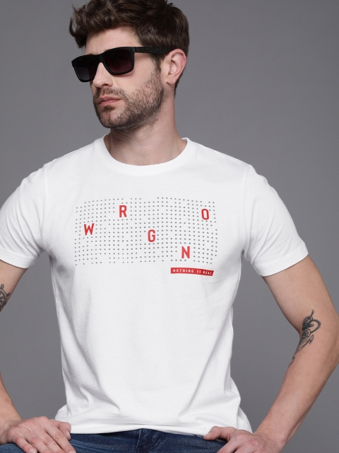 

WROGN Men White Brand Logo Printed Slim Fit Pure Cotton Casual T-shirt