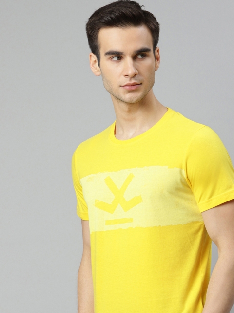 

WROGN Men Yellow Printed Pure Cotton Round Neck T-shirt