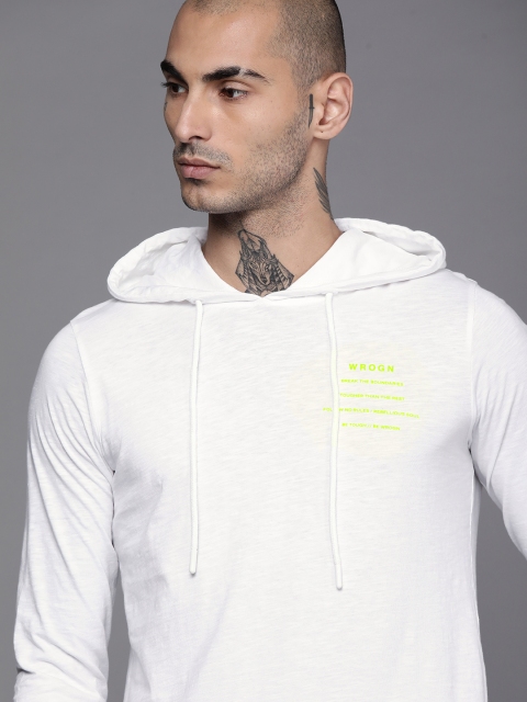 

WROGN Men White Slim Fit Solid Round Neck Pure Cotton T-shirt