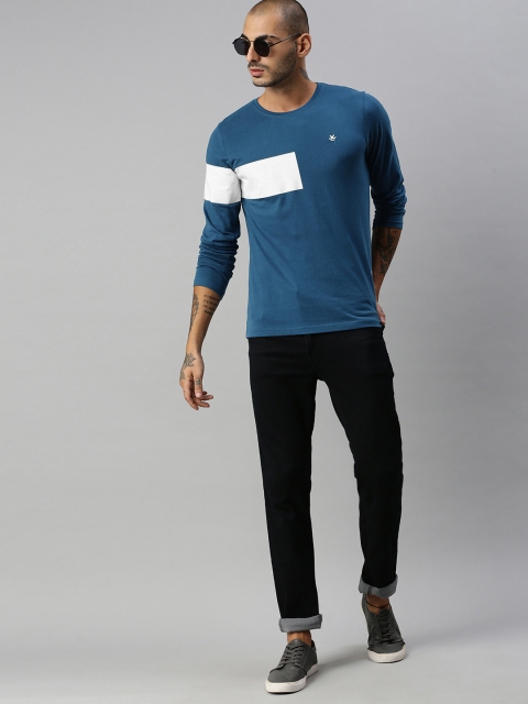 

WROGN Men Teal Blue White Colourblocked Slim Fit Pure Cotton T-shirt