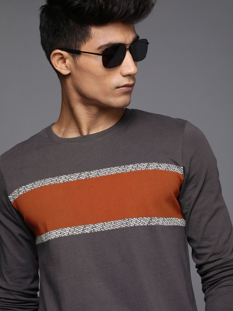

WROGN Men Charcoal Grey Orange Colourblocked Pure Cotton T-shirt