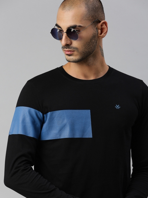 

WROGN Men Black Blue Colourblocked Slim Fit Pure Cotton T-shirt