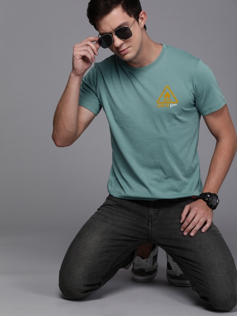

WROGN Men Teal Solid Round Neck T-shirt
