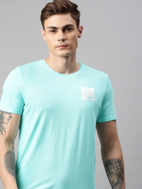 

WROGN Men Blue Solid Slim Fit Round Neck T-shirt