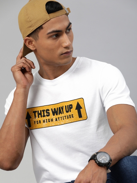 

WROGN Men White & Mustard Yellow Pure Cotton Typography Printed Slim Fit T-shirt