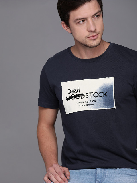 

WROGN Men Black Printed Slim Fit Round Neck Pure Cotton T-shirt