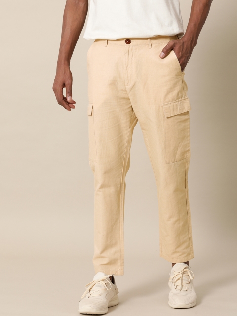 

Mr Bowerbird Men Beige Liberal Fit Cargos