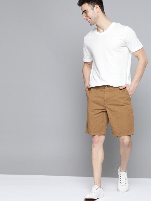 

Mast & Harbour Men Brown Pure Cotton Printed Regular Fit Chino Shorts