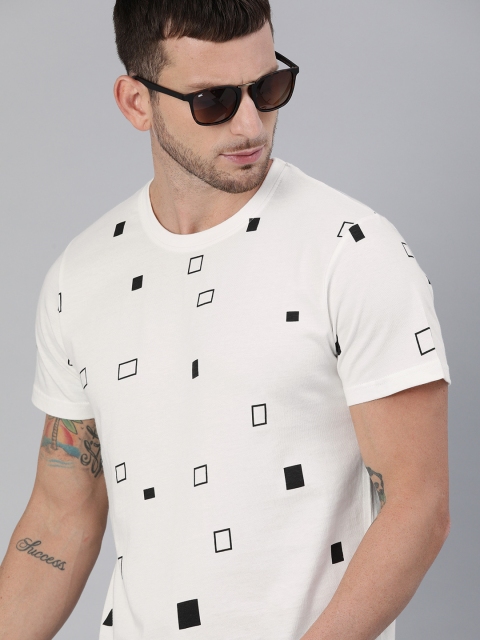 

WROGN Men White Black Slim Fit Printed Round Neck Pure Cotton T-shirt