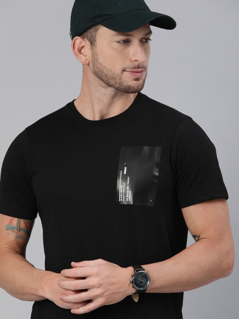 

WROGN Men Black Printed Round Neck T-shirt