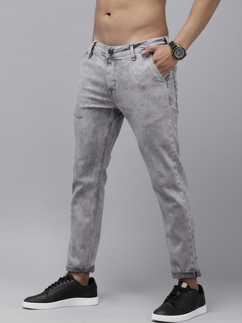 

The Roadster Lifestyle Co Men Grey Slim Fit Heavy Fade Mid-Rise Stretchable Jeans
