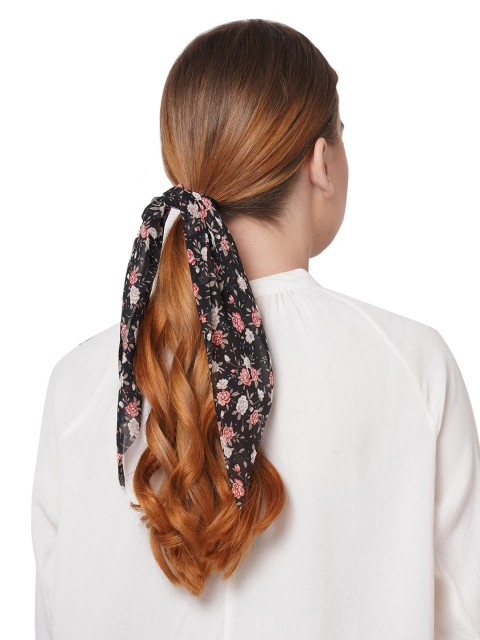

ToniQ Women Black Printed Ponytail Holders