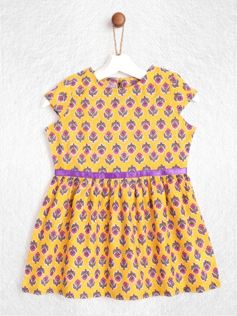 

YK Infant Girls Mustard Yellow & Purple Ethnic Motifs Print A-Line Cotton Dress