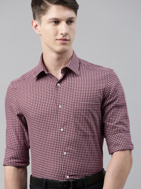 

Louis Philippe Men Maroon & White Regular Fit Checked Formal Shirt