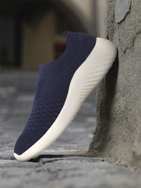 

HRX by Hrithik Roshan Women Navy Blue Woven Design Soft Walk Series 2.0 Socks Shoes