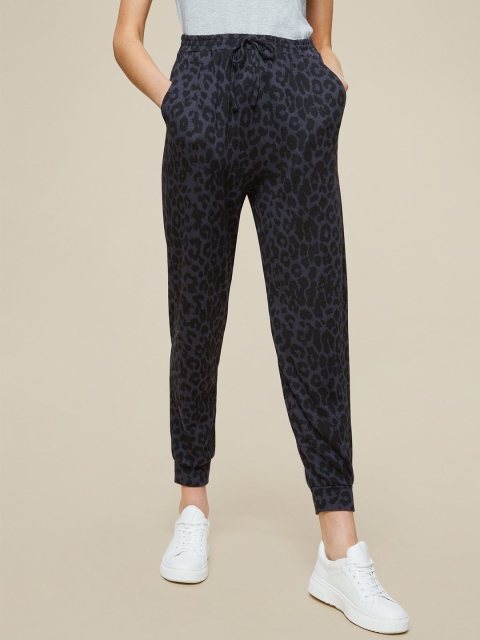 

DOROTHY PERKINS Women Blue & Black Regular Fit Animal Print Cropped Joggers