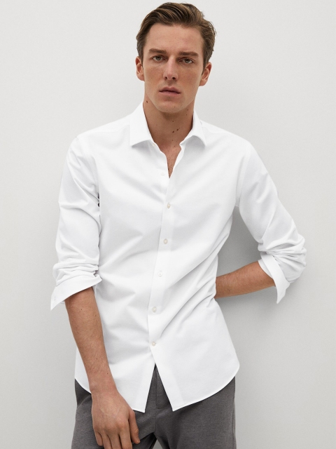 

MANGO MAN White Wrinkle Free Slim Fit Solid Smart Casual Shirt