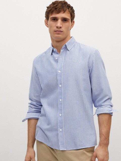 

MANGO MAN White & Blue Regular Fit Striped Sustainable Casual Shirt