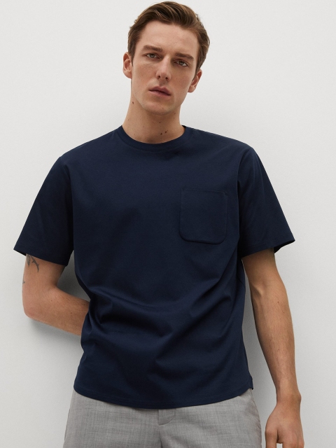

MANGO MAN Navy Blue Pure Cotton Solid Round Neck T-shirt